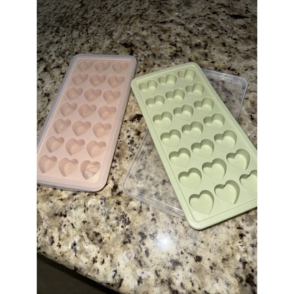 21-Cavity Heart Shape Ice Cube Tray Silicone Ice Mold with Removable Lid (2)5267